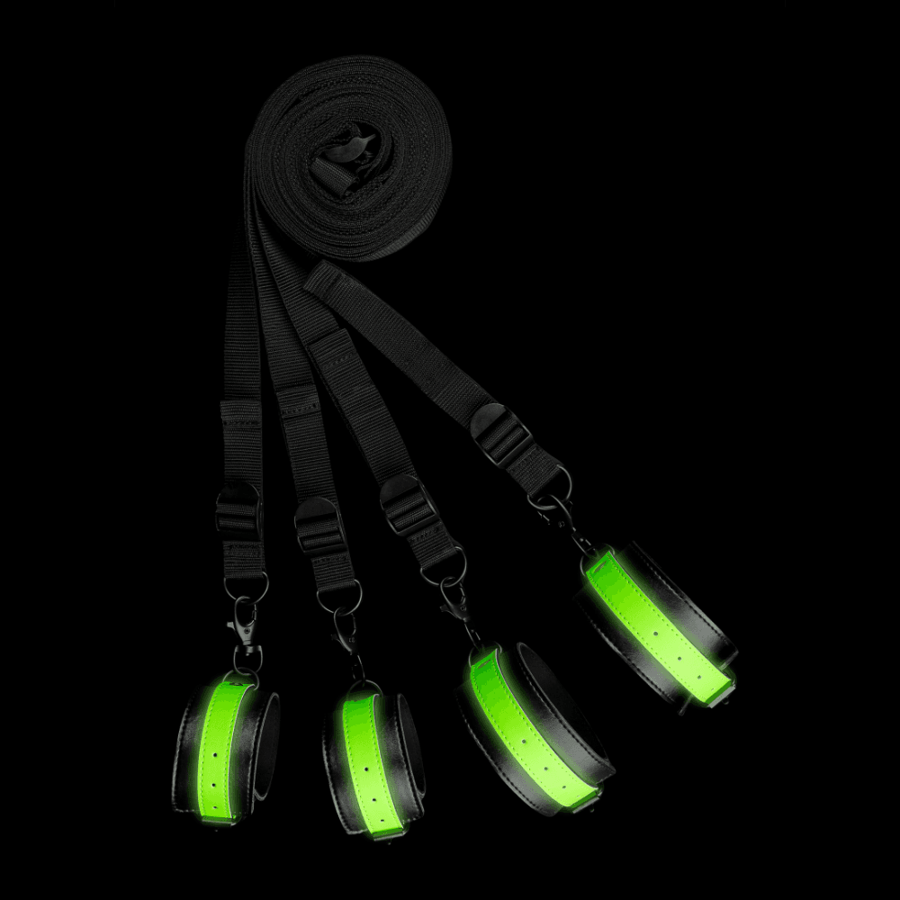 OUCH! Glow in the dark Каиши и белезници за легло